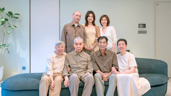 【全家福】每一笔绘爱如诗，每一划书暖如秋